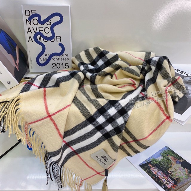Burberry經典寬格混紡大披肩 經典格子女士圍巾披肩 巴寶莉2021新款羊毛羊絨圍巾  mmj1348